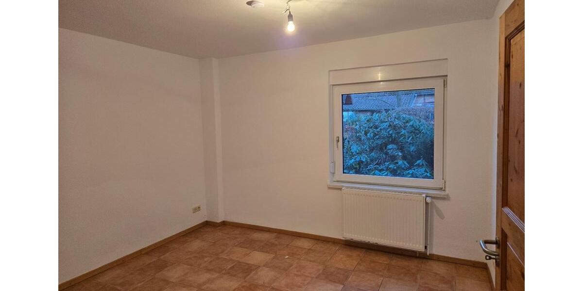 Erdgeschoßwohnung Adenbüttel - 3 Zimmer, 83 m&sup2;, 690&euro; | Angebot:25542313