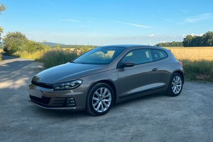 VW Scirocco 160.000 km 11.990 &euro; Braunschweig 38126