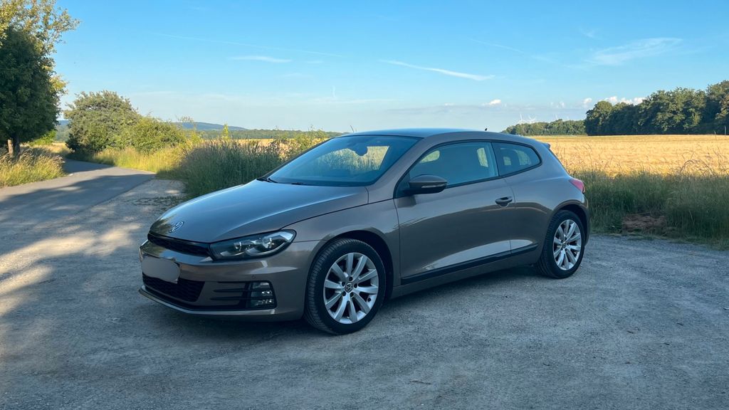 VW Scirocco 160.000 km 11.990 &euro; Braunschweig 38126