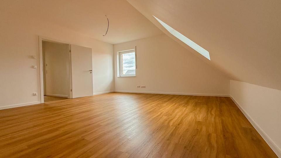 Reihenhaus Braunschweig Heidberg-Melverode - 6 Zimmer, 165 m&sup2;, 2.250&euro; | Angebot:25919569