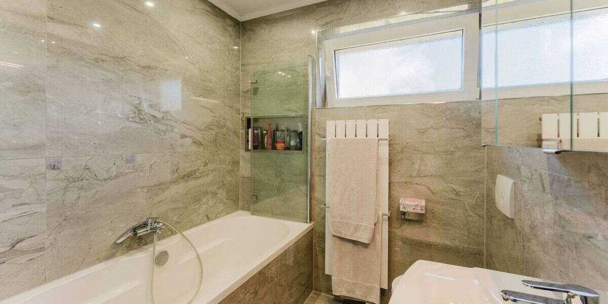 Etagenwohnung Braunschweig Weststadt - 3 Zimmer, 81 m&sup2;, 189.000&euro; | Angebot:26106468