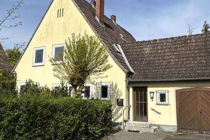Haus Braunschweig Wabe-Schunter-Beberbach - 9 Zimmer, 231 m&sup2;, 599.000&euro; | Angebot:26562683