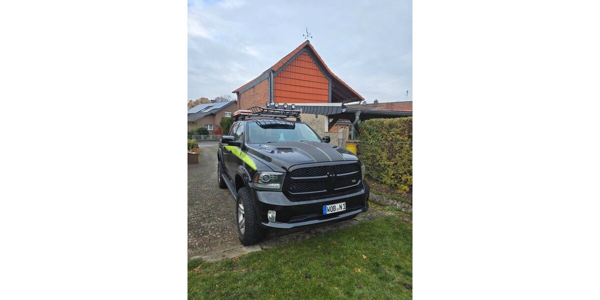 Dodge RAM 131.000 km 31.000 € Wolfsburg 38446