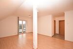 Dachgeschoßwohnung Sassenburg - 2 Zimmer, 63 m&sup2;, 600&euro; | Angebot:26424345