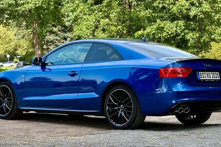 Audi A5 160.000 km 13.500 &euro; Braunschweig 38126
