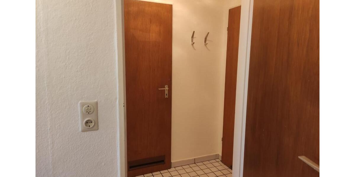 Etagenwohnung Braunschweig Broitzem - 1 Zimmer, 30 m&sup2;, 510&euro; | Angebot:25542310