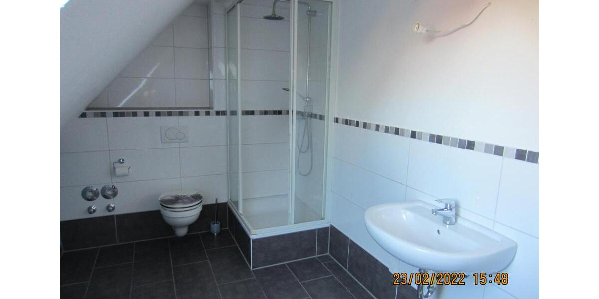 Dachgeschoßwohnung Salzgitter Ortschaft Südost - 3 Zimmer, 82 m&sup2;, 700&euro; | Angebot:24855757