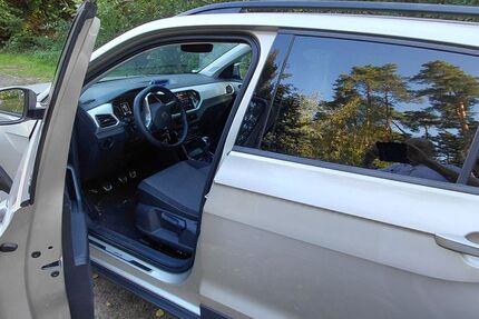 VW T-Cross 3.000 km 19.500 &euro; Wolfsburg 38440