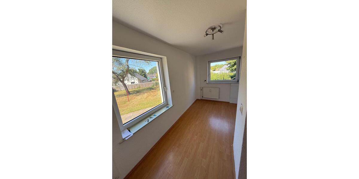 Erdgeschoßwohnung Salzgitter Ortschaft Nord - 2 Zimmer, 53 m&sup2;, 75.000&euro; | Angebot:24802240