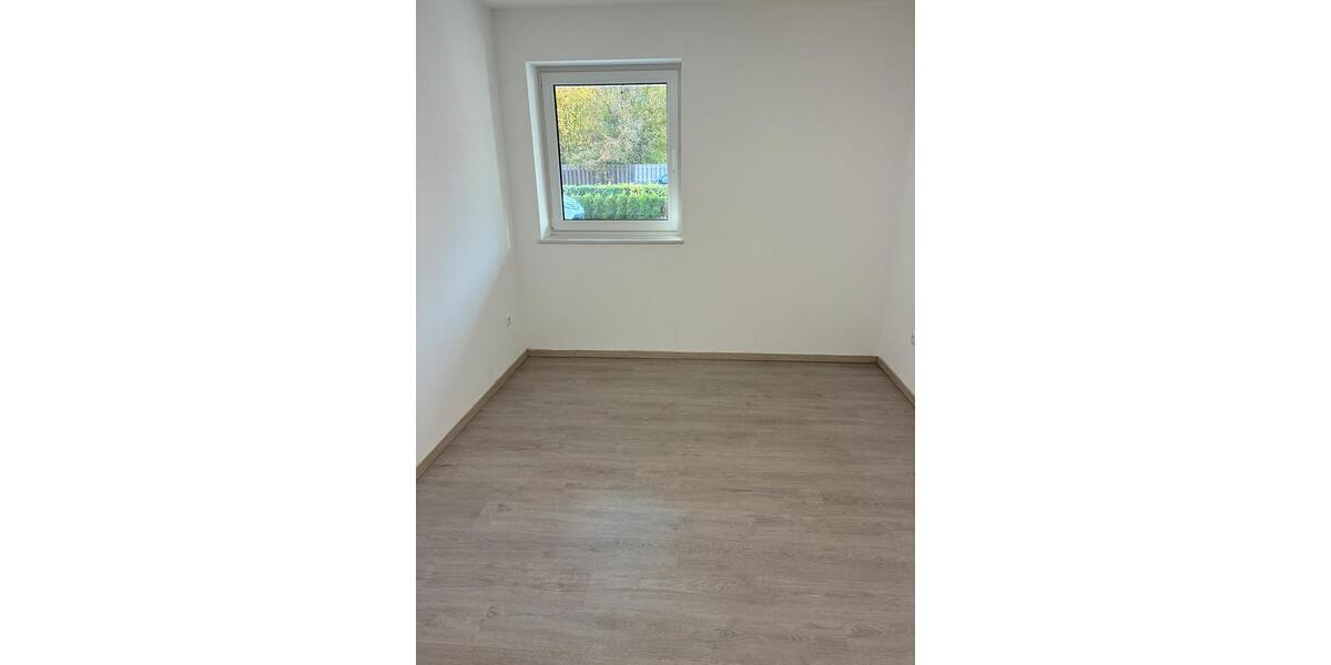 Erdgeschoßwohnung Sassenburg - 3 Zimmer, 85 m&sup2;, 845&euro; | Angebot:25423549