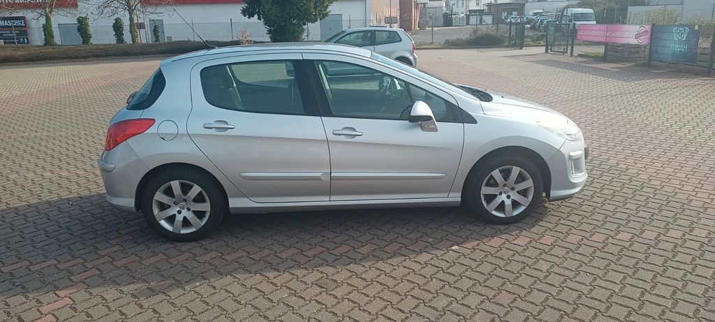 Peugeot 308 155.000 km 3.000 &euro; Schellerten 31174