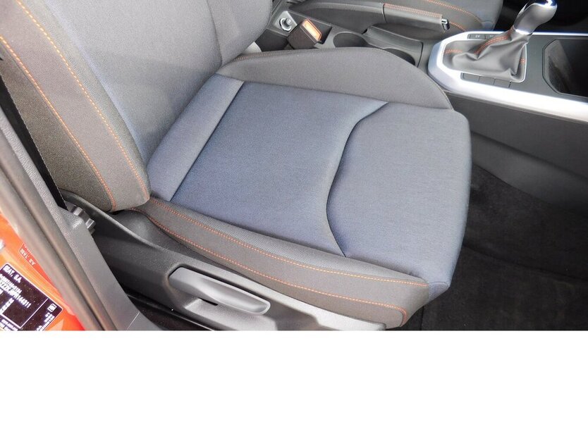 Seat Arona 1.0 FR-Line TSI BMT Navi Klima Alu 8.500 km 17.990 € Vordorf 38533