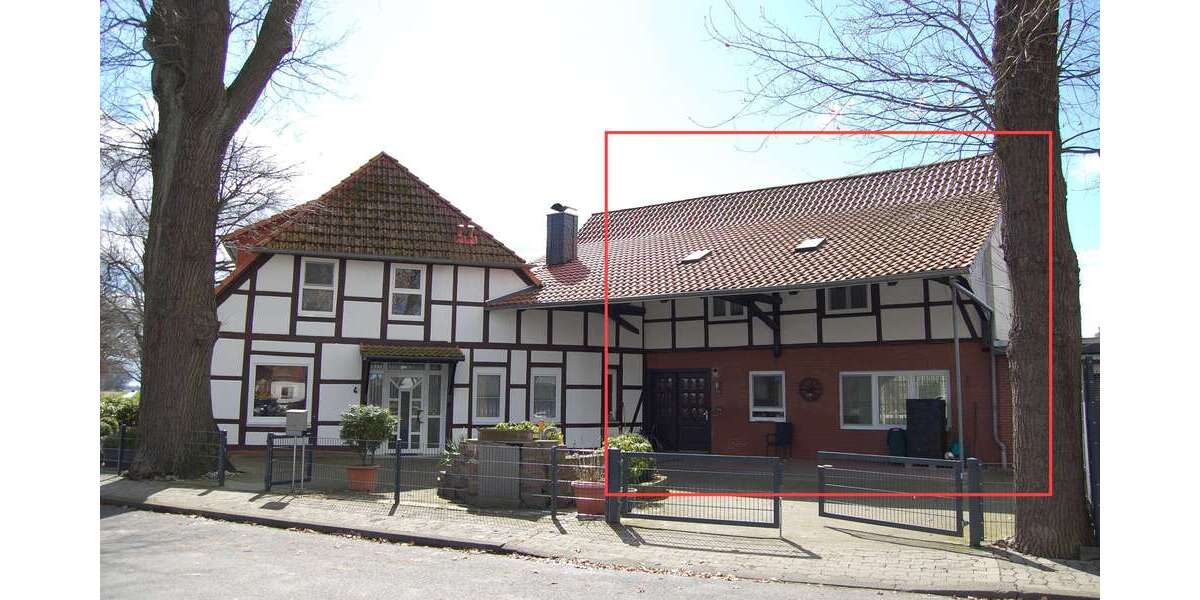 Einfamilienhaus Volkse Volkse - 6 Zimmer, 260 m&sup2;, 1.200&euro; | Angebot:26889186