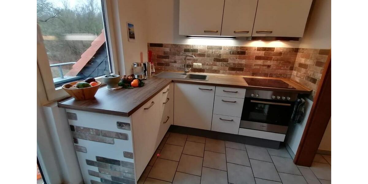 Dachgeschoßwohnung Edemissen - 3 Zimmer, 65 m&sup2;, 600&euro; | Angebot:24783658
