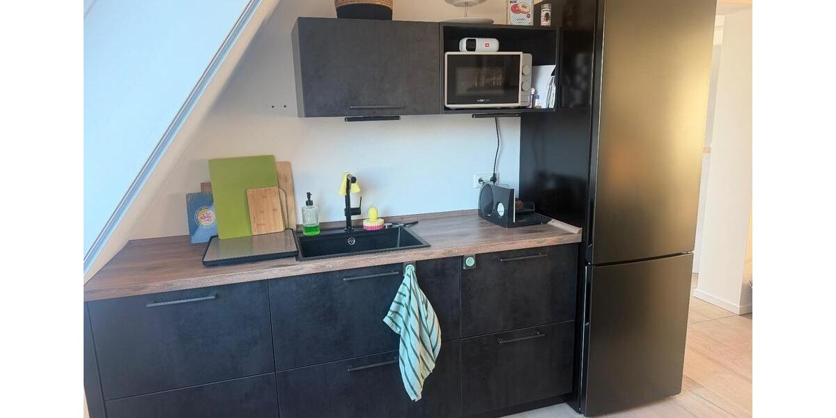 Dachgeschoßwohnung Schwülper - 4 Zimmer, 120 m&sup2;, 1.450&euro; | Angebot:25392863