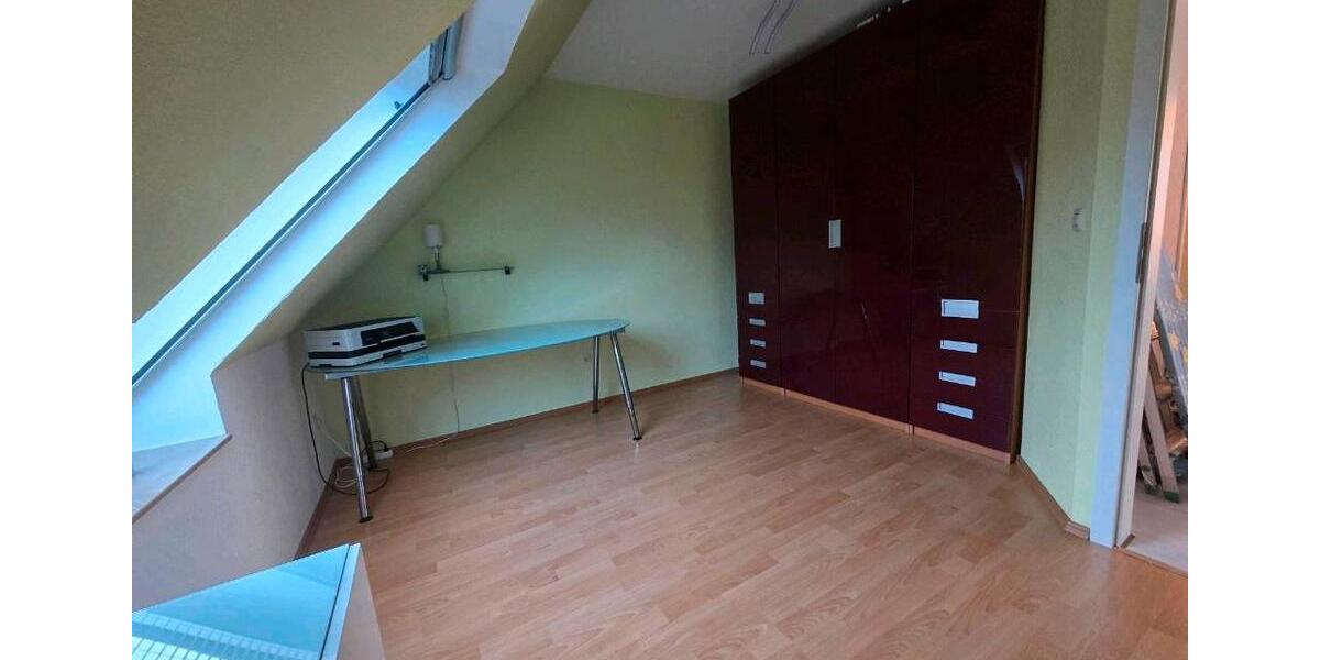 Dachgeschoßwohnung Peine - 3 Zimmer, 64 m&sup2;, 165.000&euro; | Angebot:26367653