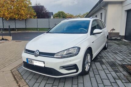 VW Golf 124.000 km 19.500 € Wolfsburg 38448