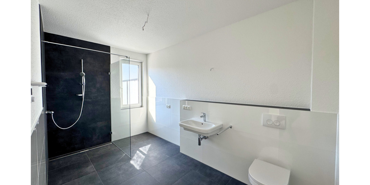 Etagenwohnung Salzgitter Lebenstedt - 2 Zimmer, 67 m&sup2;, 249.404&euro; | Angebot:26043933