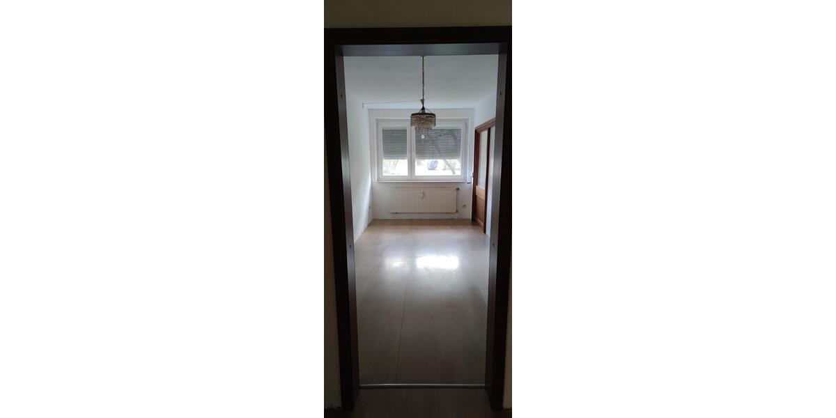 Erdgeschoßwohnung Wolfsburg Ehmen - 3 Zimmer, 92 m&sup2;, 215.000&euro; | Angebot:25305271