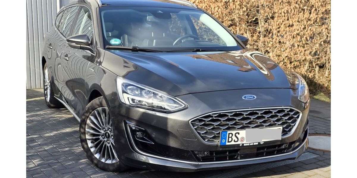 Ford Focus 52.000 km 18.999 &euro; Braunschweig 38104
