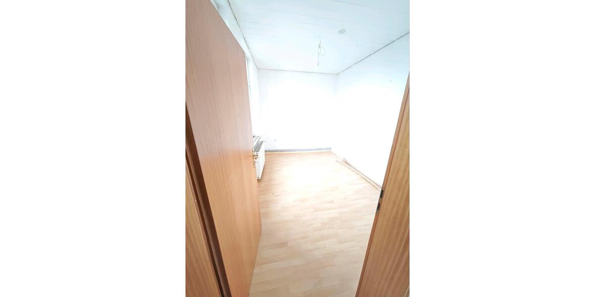 Etagenwohnung Ilsede - 4 Zimmer, 95 m&sup2;, 750&euro; | Angebot:24979500