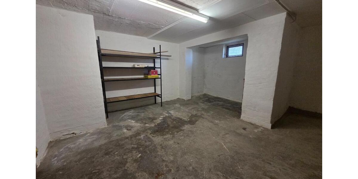 Erdgeschoßwohnung Salzgitter Ortschaft Südost - 3 Zimmer, 63 m&sup2;, 65.000&euro; | Angebot:24432367