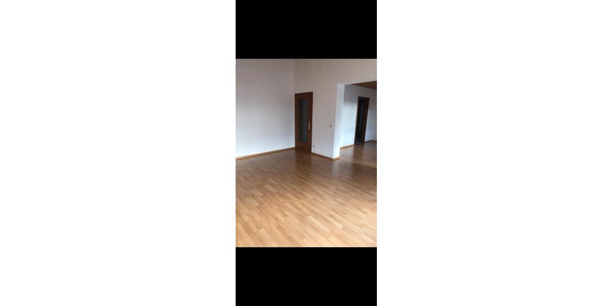 Terrassenwohnung Wolfsburg Ehmen - 4 Zimmer, 110 m&sup2;, 1.000&euro; | Angebot:25919894