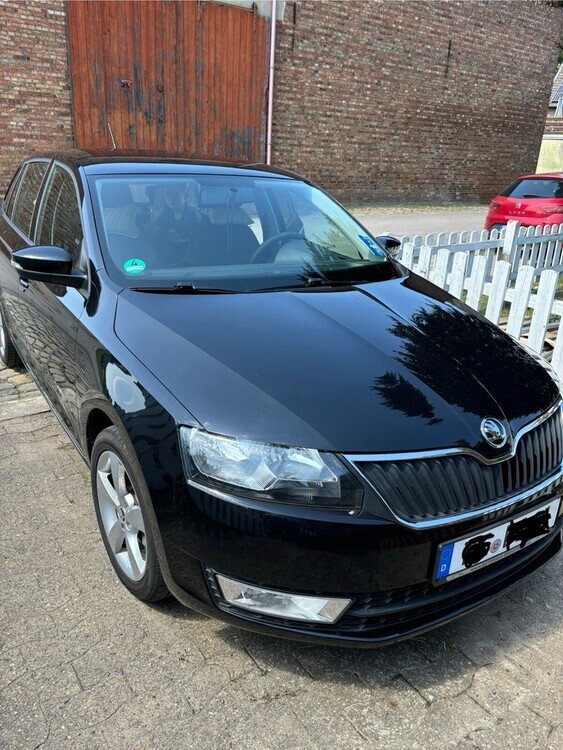 Skoda Rapid 139.000 km 7.700 € Hohenhameln 31249