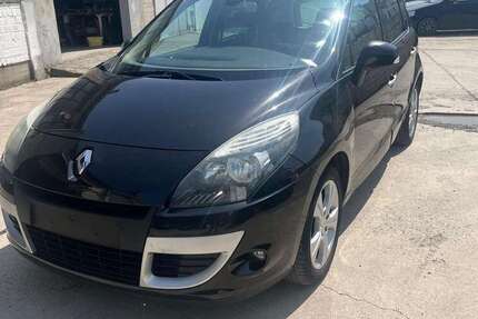 Renault Scenic 171.363 km 1.490 € Braunschweig 38112