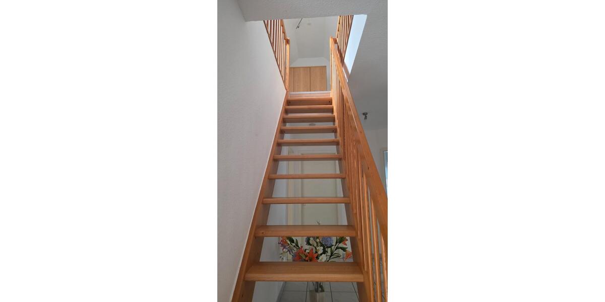 Dachgeschoßwohnung Schwülper - 3 Zimmer, 90 m&sup2;, 720&euro; | Angebot:26645675