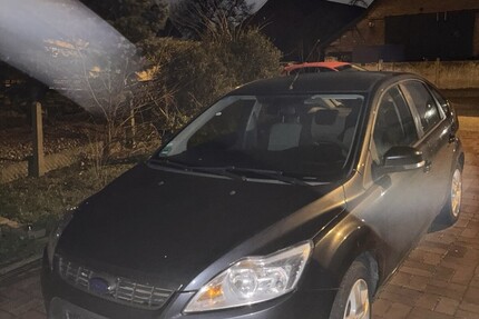 Ford Focus 180.000 km 2.000 € Peine 31224