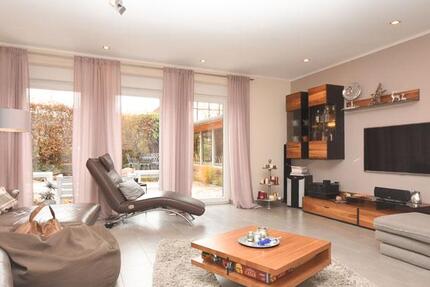 Haus Adenbüttel - 4 Zimmer, 265 m&sup2;, 2.500&euro; | Angebot:23710663