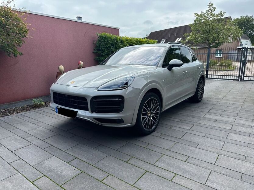 Cayenne