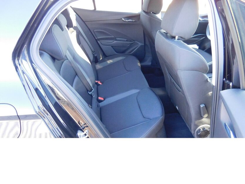 Skoda Fabia 1.0 Ambion TSI BMT 4TRG Klima Navi 14.100 km 17.390 € Vordorf 38533