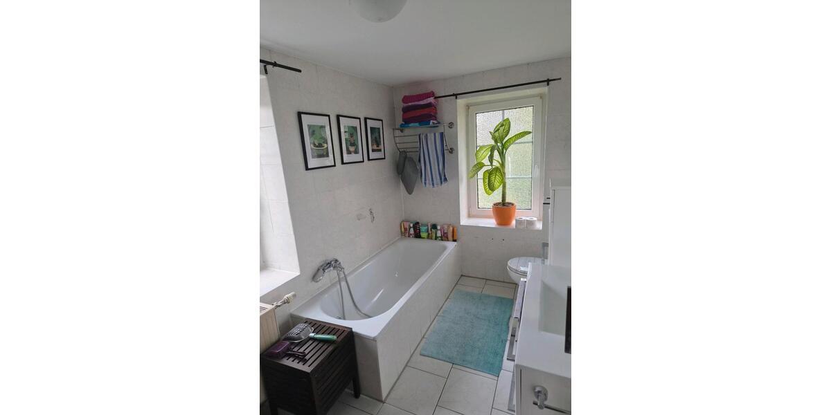Etagenwohnung Wolfsburg Alt-Wolfsburg - 4 Zimmer, 140 m&sup2;, 1.250&euro; | Angebot:26463815