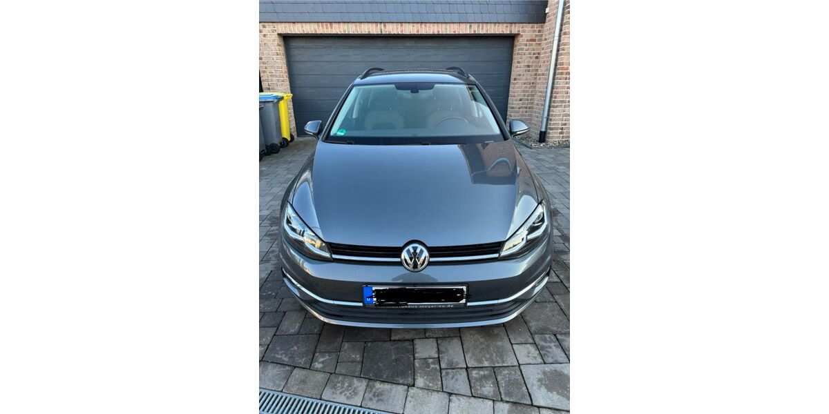 VW Golf 107.000 km 15.990 &euro; Peine 31228