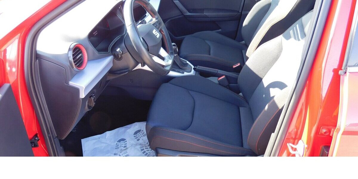 Seat Arona 1.0 FR-Line TSI BMT Navi Klima Alu 25.800 km 16.390 &euro; Vordorf 38533