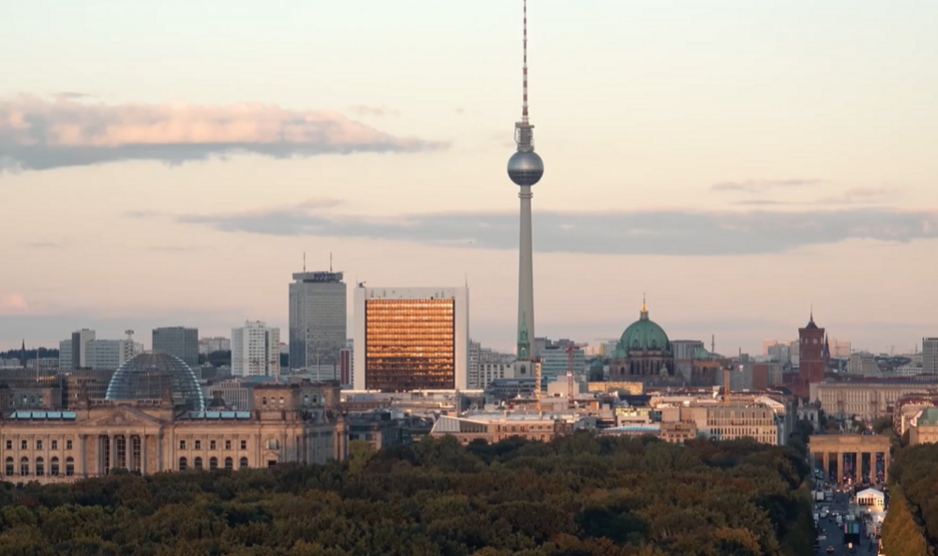 Wohnung zum Kaufen in Berlin 992.000 € 132.6 m²