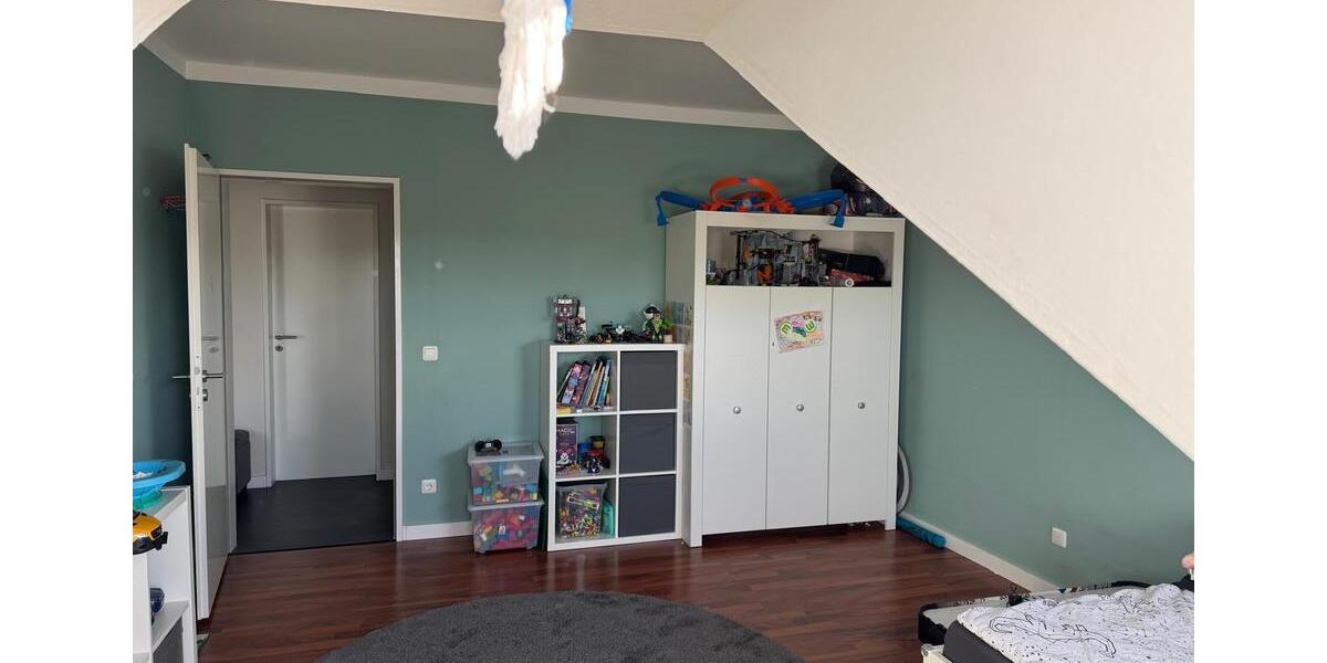 Dachgeschoßwohnung Wolfsburg Almke - 4 Zimmer, 120 m&sup2;, 315.000&euro; | Angebot:24429384