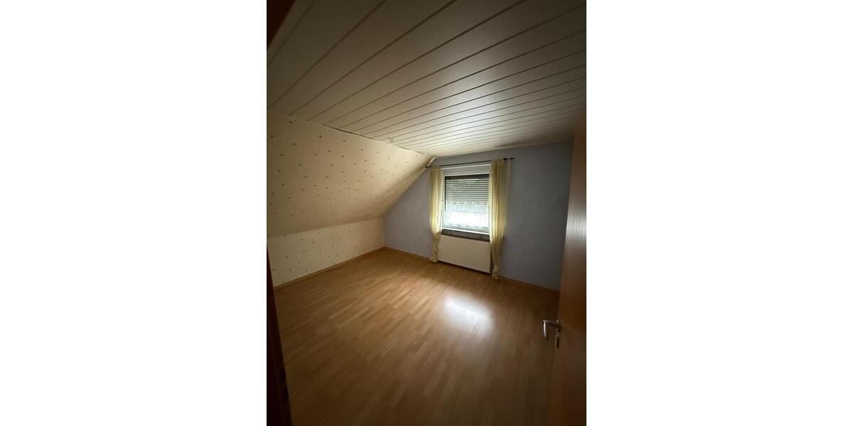 Etagenwohnung Gifhorn - 3 Zimmer, 70 m&sup2;, 700&euro; | Angebot:24901705