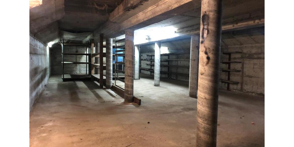 HobbywerkstattKFZ WerkstattHalle Teilbar ab 75m2 bis 268m2 mögl zimmer