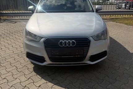Audi A1 158.000 km 5.990 &euro; Braunschweig 38114