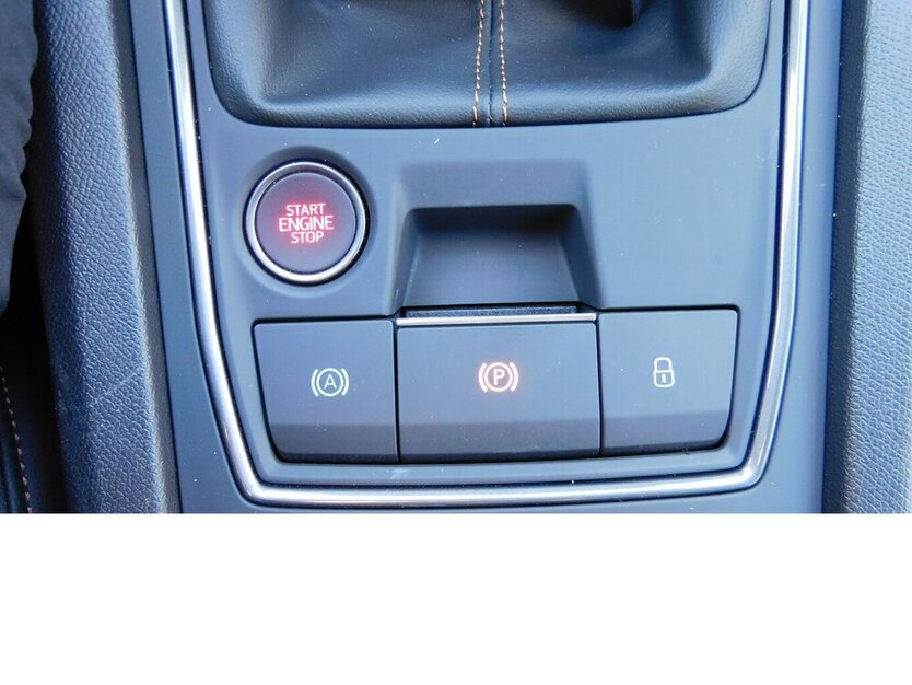 Cupra Formentor 1.5 TSI BMT Klima LED Navi 22.200 km 22.990 € Vordorf 38533