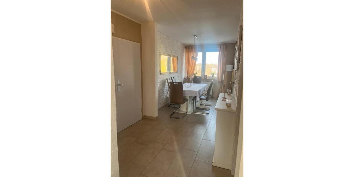 Etagenwohnung Wolfsburg Detmerode - 4 Zimmer, 89 m&sup2;, 180.000&euro; | Angebot:23828785