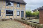 Einfamilienhaus Schwülper - 8 Zimmer, 230 m&sup2;, 2.000&euro; | Angebot:26364965