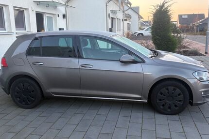 VW Golf 187.000 km 8.400 &euro; Wolfenbüttel 38304