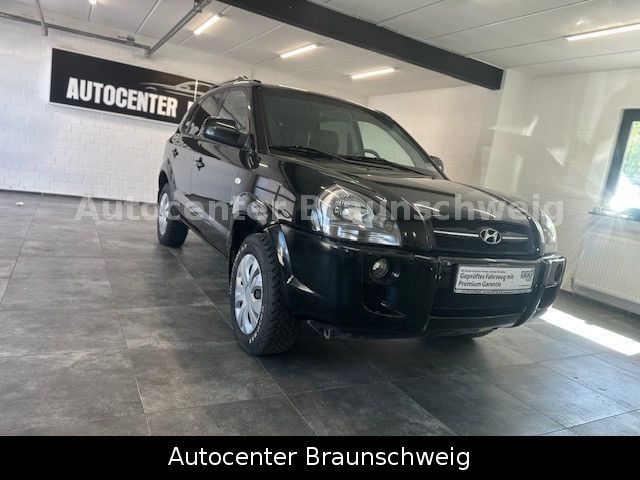 Hyundai TUCSON 168.000 km 2.990 &euro; Braunschweig 38112