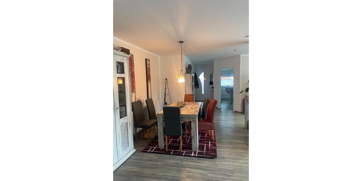 Bungalow Wolfsburg Detmerode - 5 Zimmer, 107 m&sup2;, 1.340&euro; | Angebot:25892923