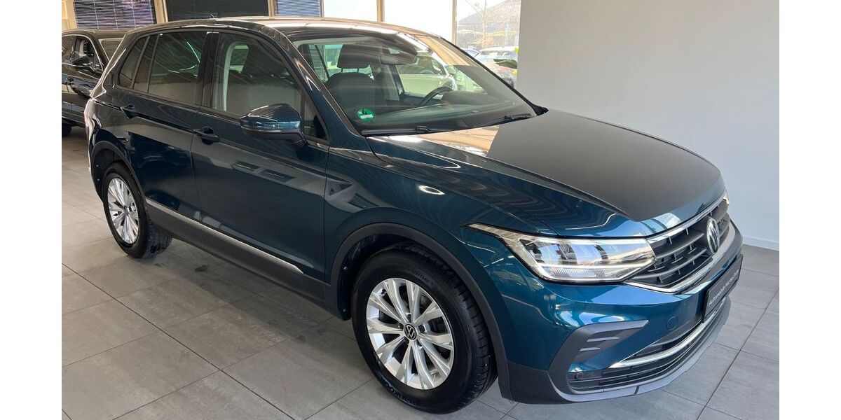 VW Tiguan 47.000 km 20.990 &euro; Braunschweig 38116
