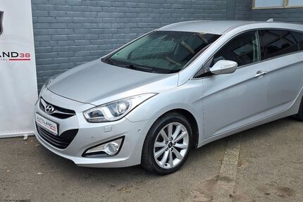 Hyundai i40 171.000 km 6.490 &euro; Ohrum 38312